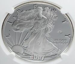 2020-W Preuve d'Aigle américain en argent avec marque privée de la Seconde Guerre mondiale V75 NGC PR70 Ultra Cameo $1