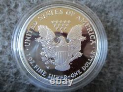 Lot(3) 2007/2010/2012 US Mint W American Eagle One Oz 99.9% Silver Proof Coins<br/>
	<br/>

En français: Lot(3) de pièces de monnaie de preuve en argent pur à 99,9% American Eagle d'une once de la Monnaie des États-Unis pour les années 2007, 2010 et 2012