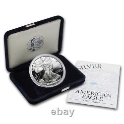 Pièce en argent fin de 1 once American Eagle P de 2000 $, édition limitée à $118.88.